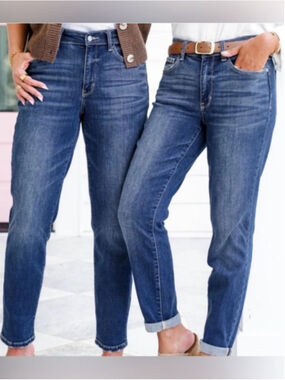 Judy Blue Boyfriend Fit Blue Jeans Size 7/28 stretchy